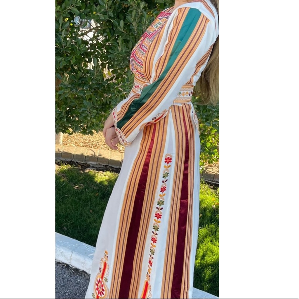 Palestinian Embroidered Thobe